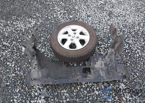 2000 Honda Accord 2.3 Se from USA, damaged, VIN JHMCG5679YC022680